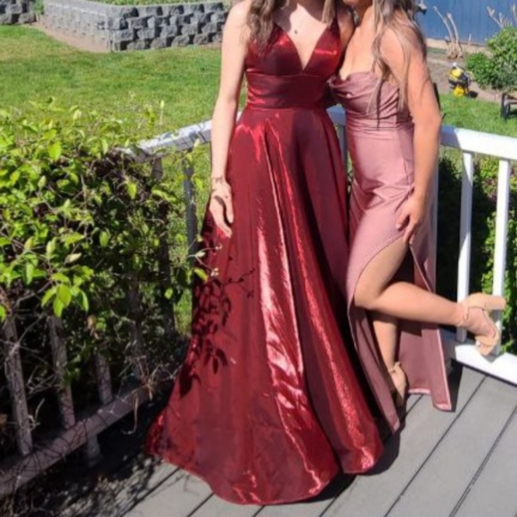 Sherri Hill satin dress V neck  spaghetti straps wine red sz 0 - Picture 9 of 13